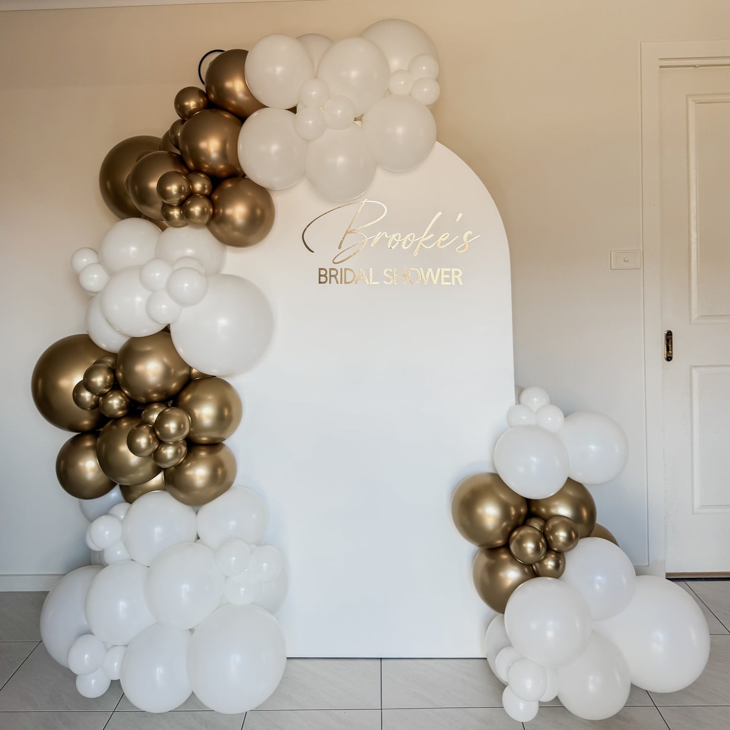 1.8m Plain Arch Backdrop with 2.5m Garland & Vinyl Decal - HIRE ONLY