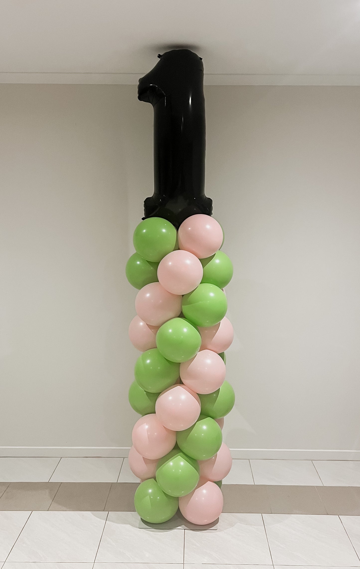 Balloon Column with 86cm Foil Number Balloon - HIRE ONLY