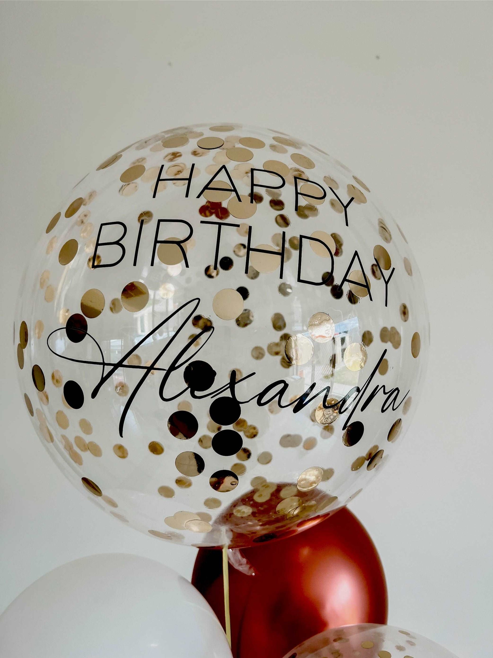 60cm Bubble Balloon with x5 28cm Confetti Helium Filled